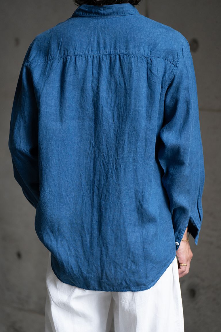 176cm、58kgの細身体型でサイズ2を着用しております。
