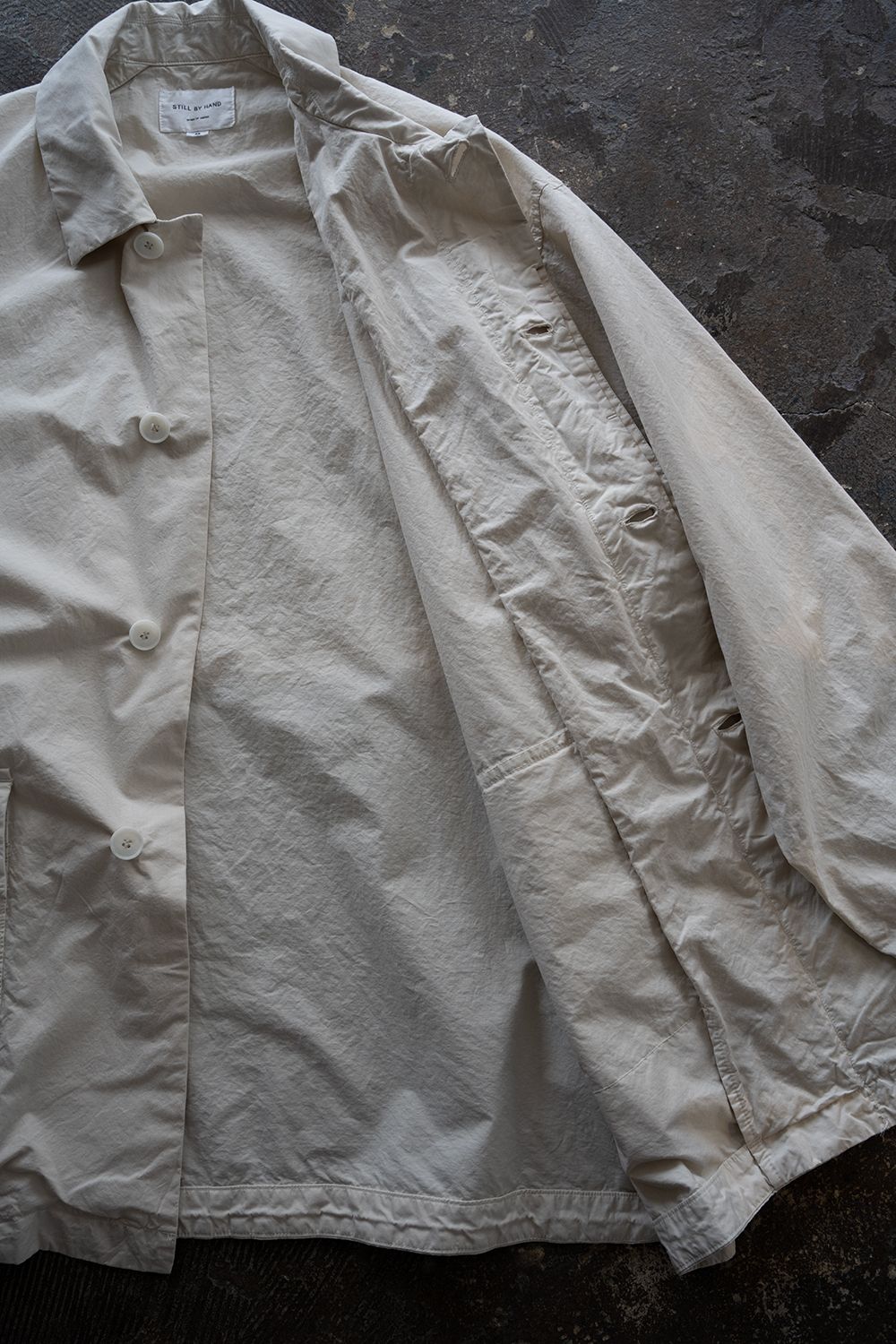 【26SS】ガーメントダイステンカラーハーフコート(ECRU)