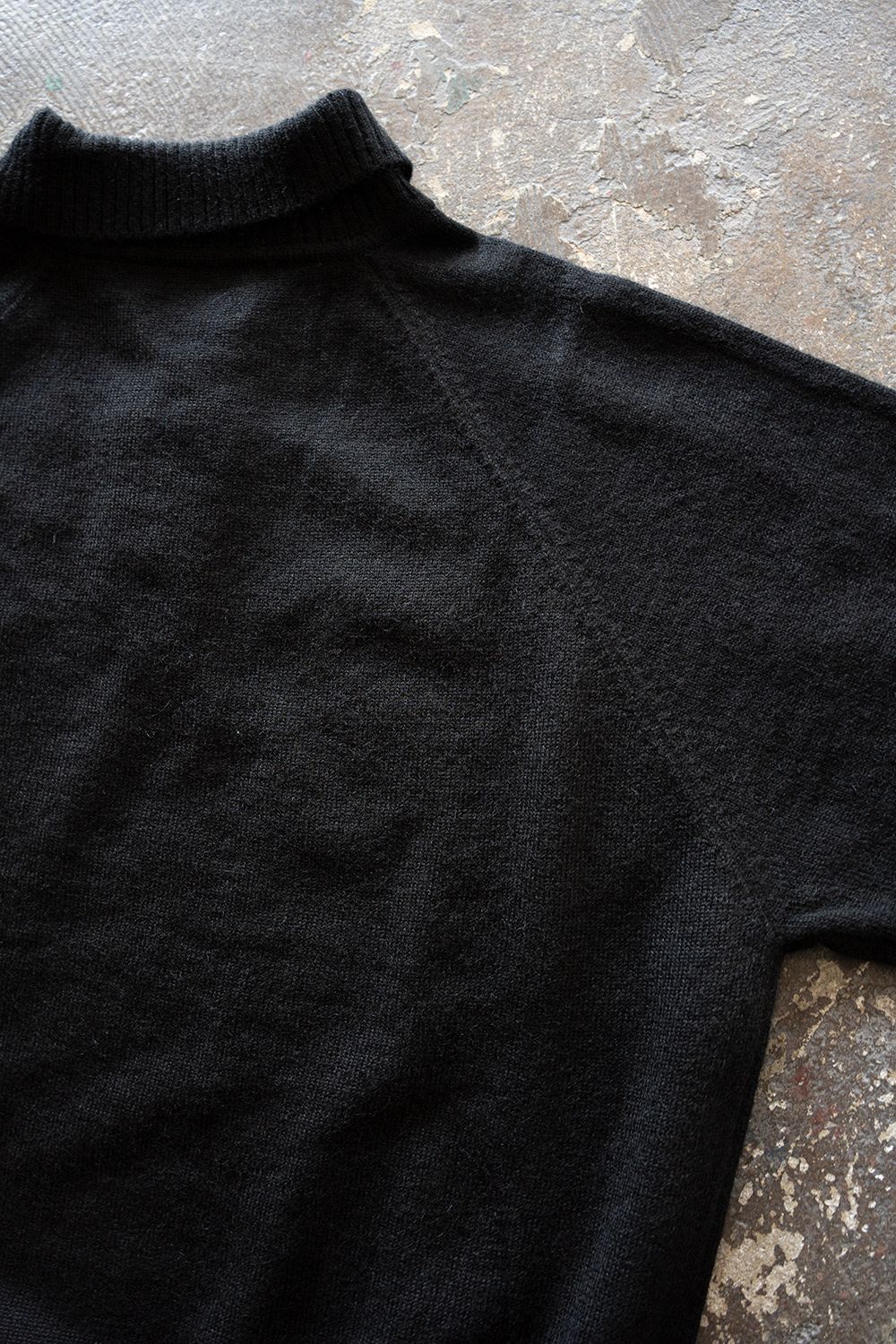 【26AW】モヘア混10Gニットポロ(BLACK)