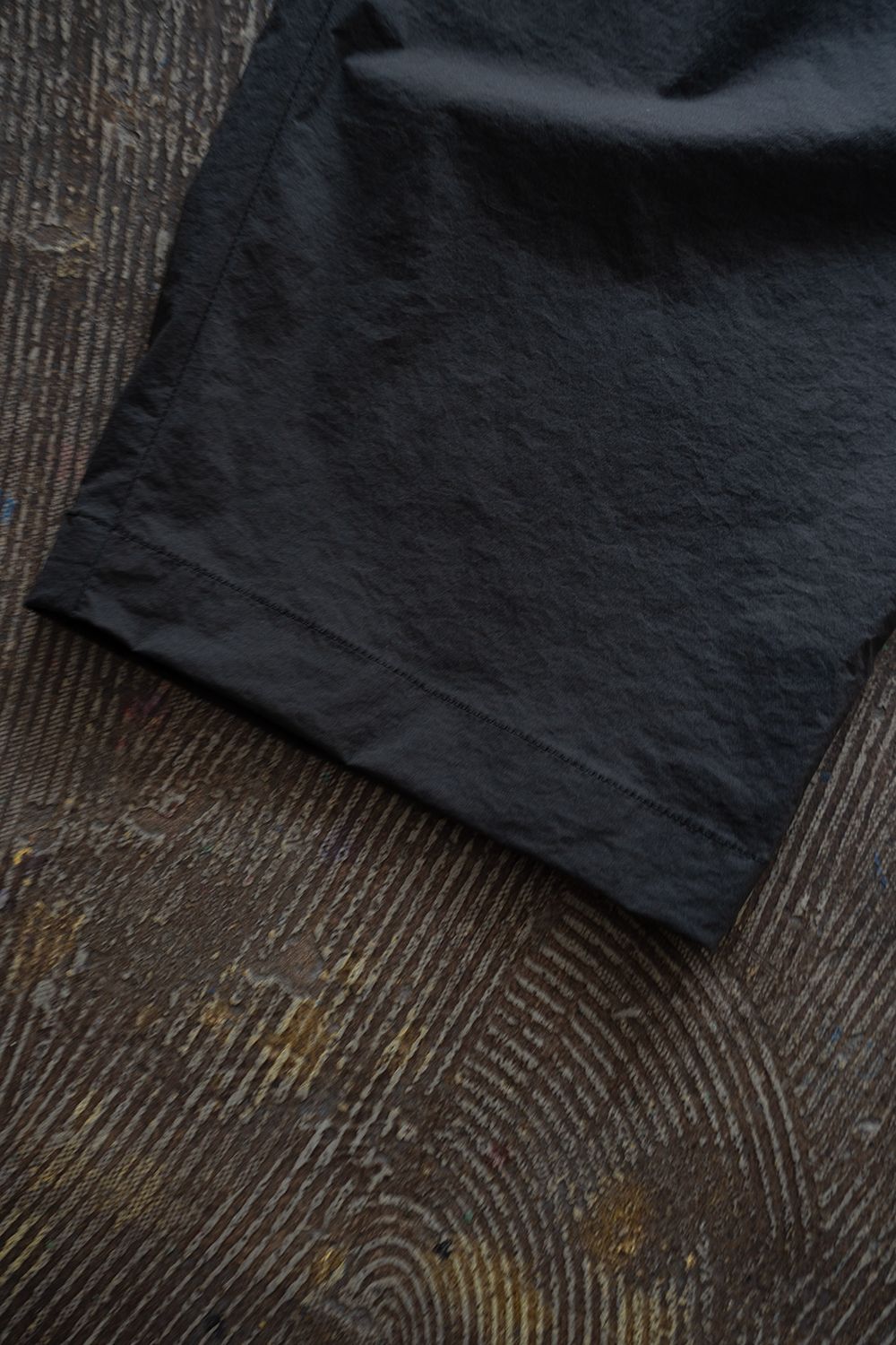 【26SS】ストレッチナイロンテーパードパンツ(CHARCOAL)