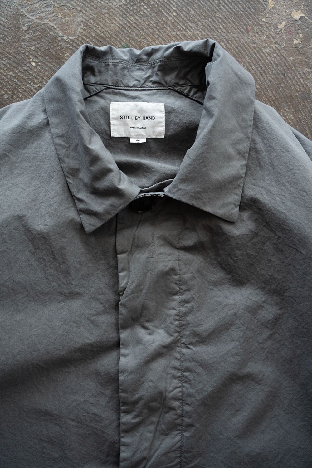 【26SS】ガーメントダイステンカラーハーフコート(BLUE GREY)