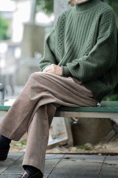 【ラスト1点】【22AW】2-Tack Corduroy Trousers/2タックコーデュロイトラウザース(GREIGE)