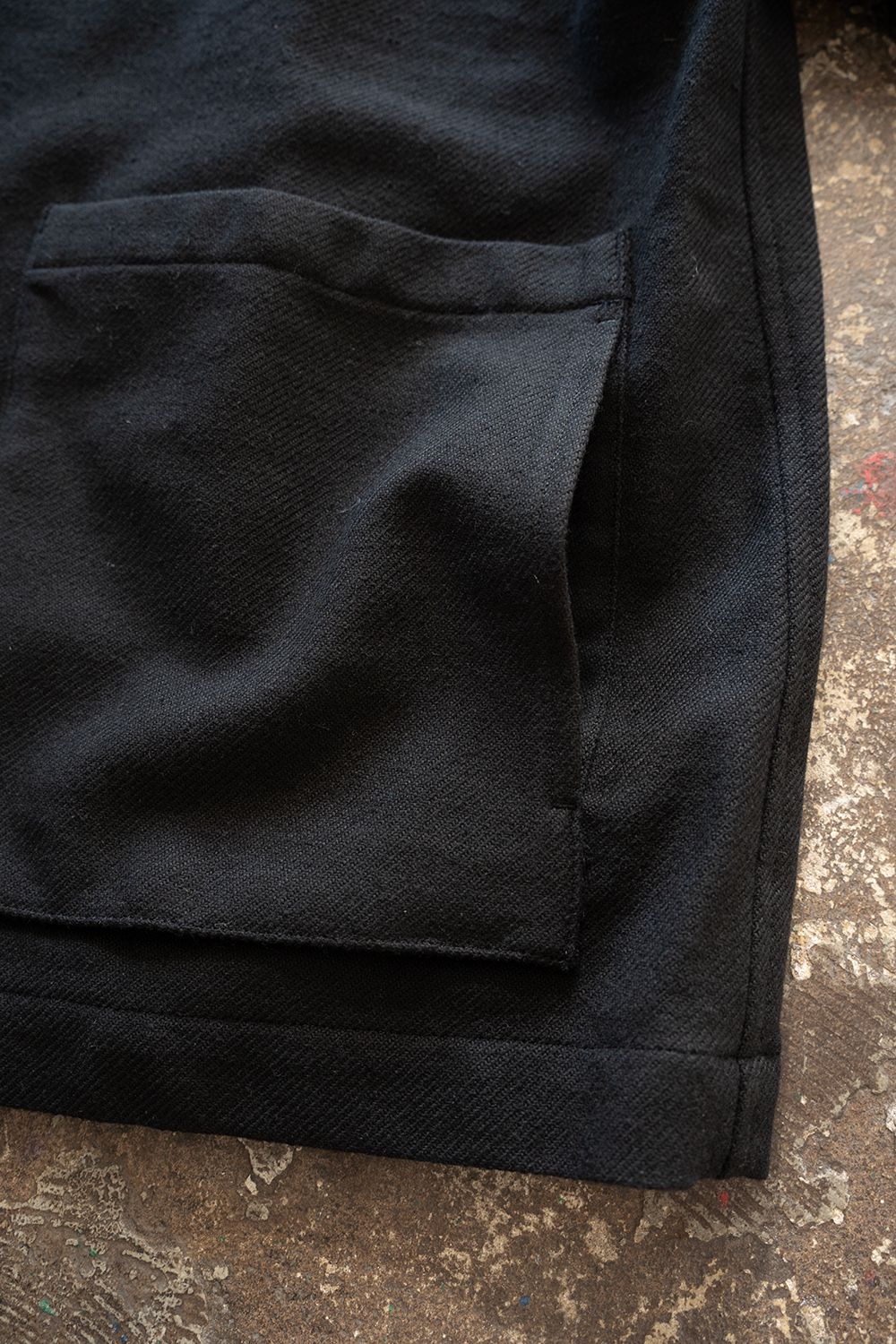 【26AW】コットン×ウールカルゼカバーオール(BLACK)