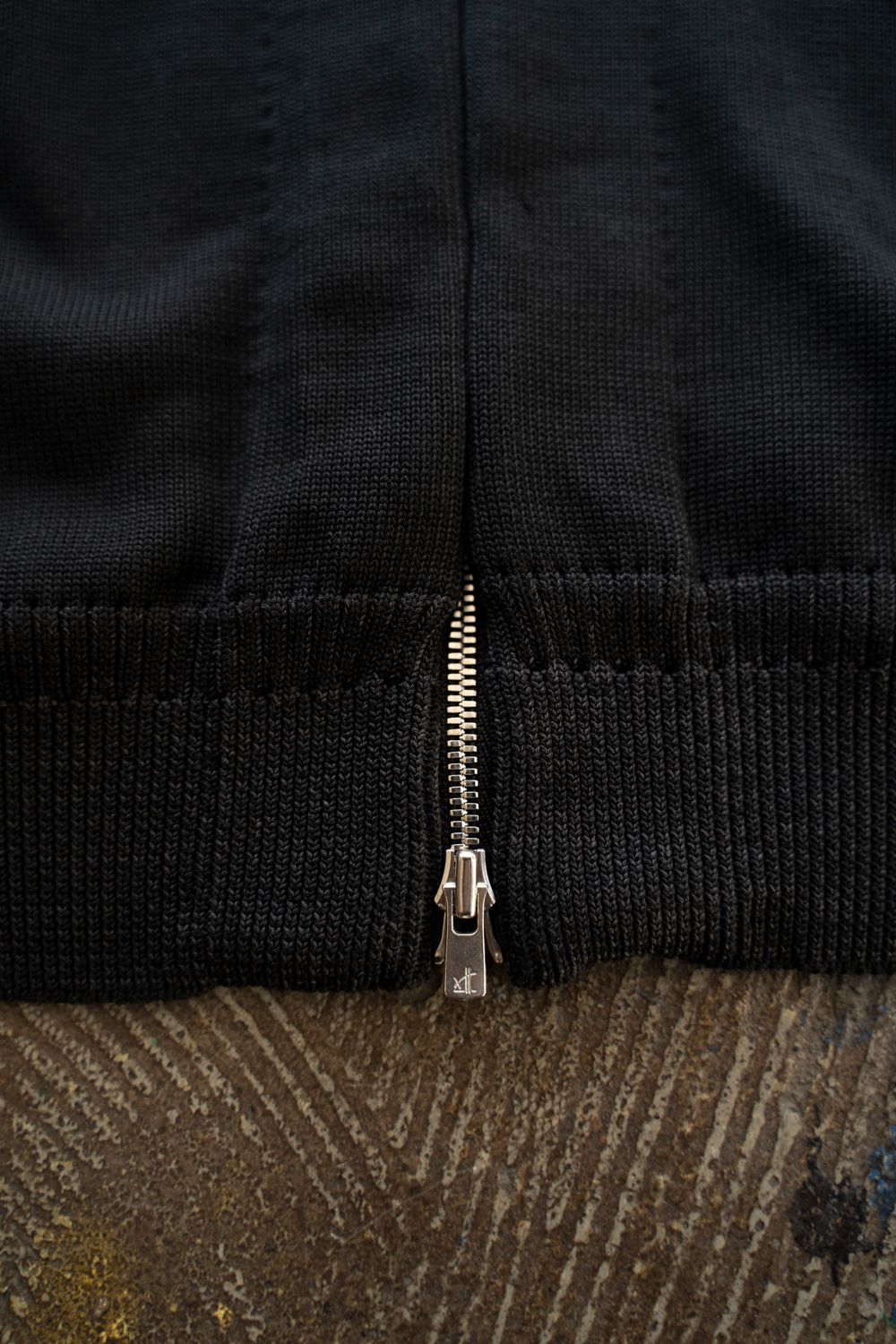 【25AW】Hakuhyo Zip Cardigan(BLACK)