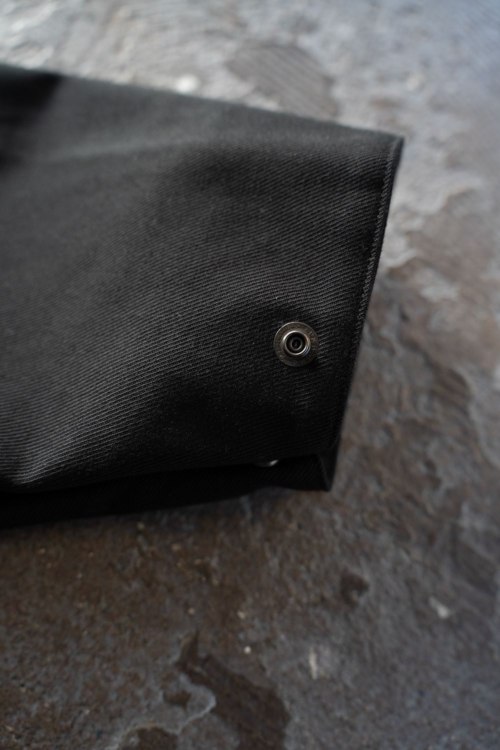 【25AW】コットン×ポリエステルショートブルゾン(BLACK)