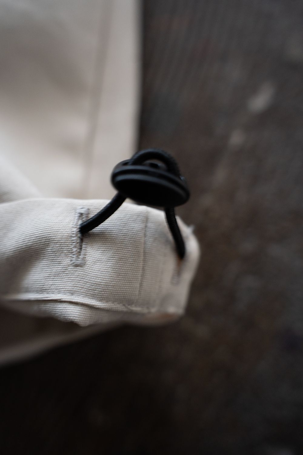 【25AW】撥水ナイロンアノラック(ECRU)