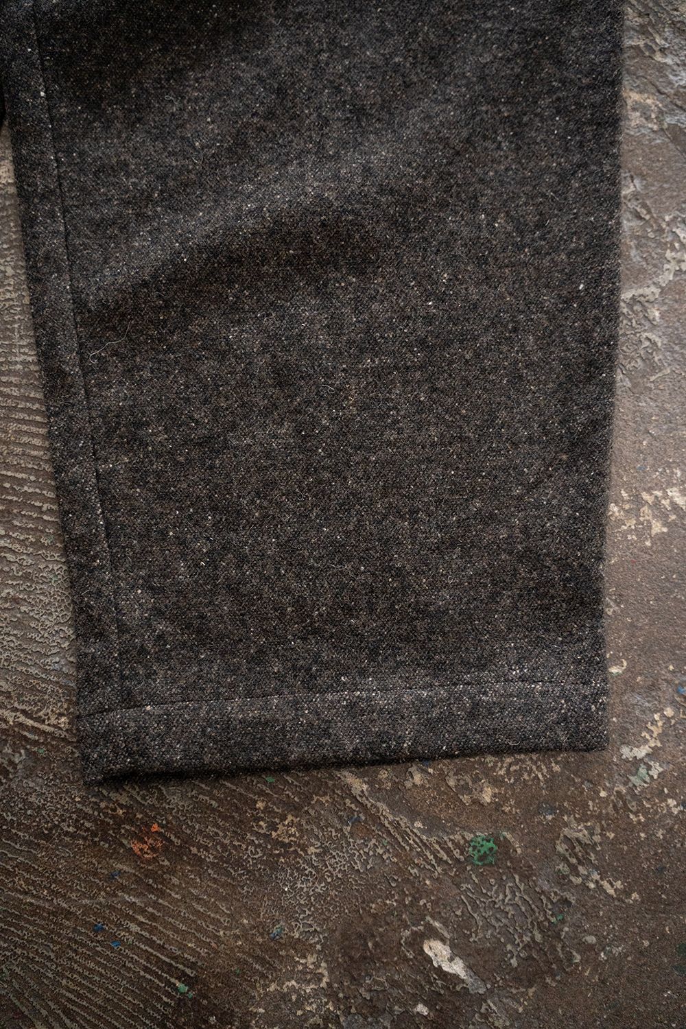 【25AW】5者混ネップツイードスラックス(BROWN)