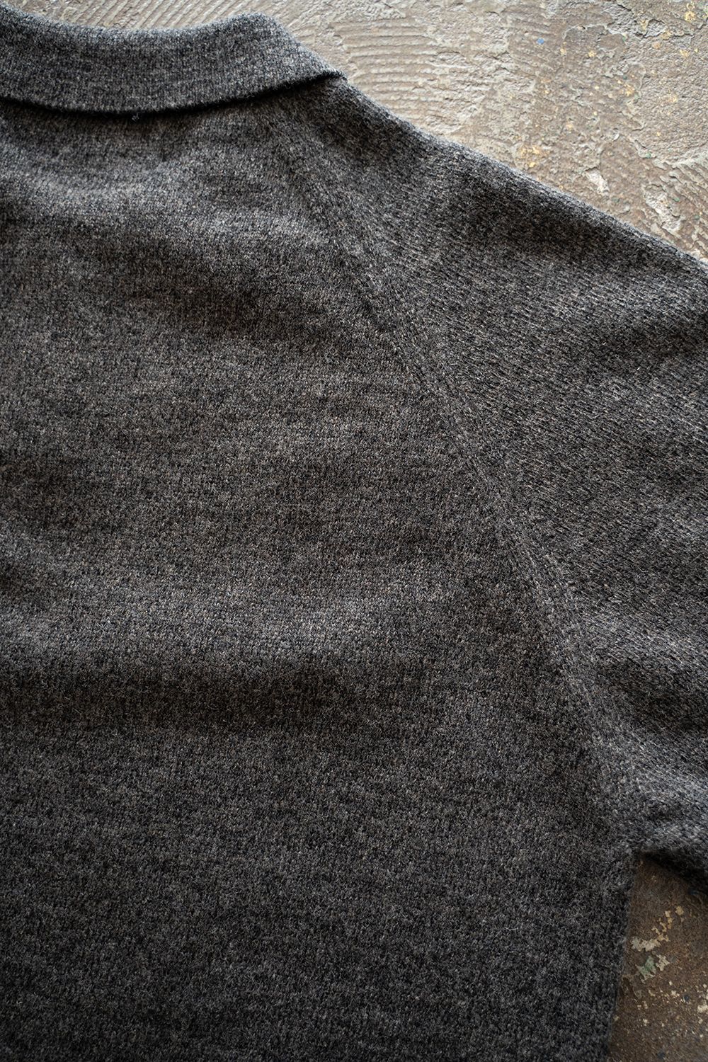 【ラスト1点】【24AW】7Gニットポロ(CHARCOAL)