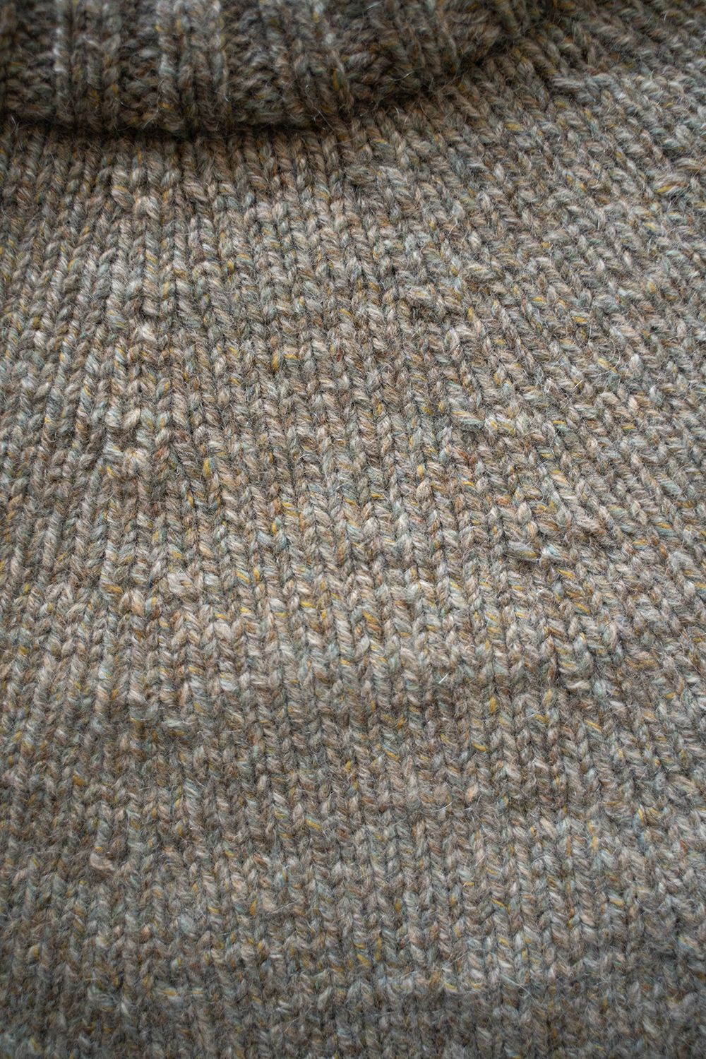 yak/lambs multi ply HAND KNITTING yoke top crew neck sweater(FOG)