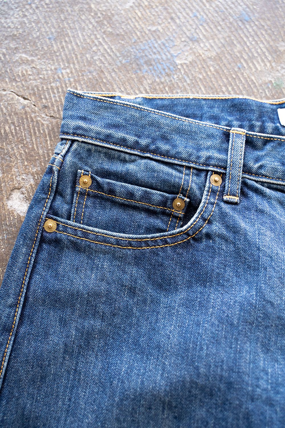 【ラスト1点】インディゴスビンコットン13.5ozワイドテーパードデニム(DARK BLUE DAMAGE)