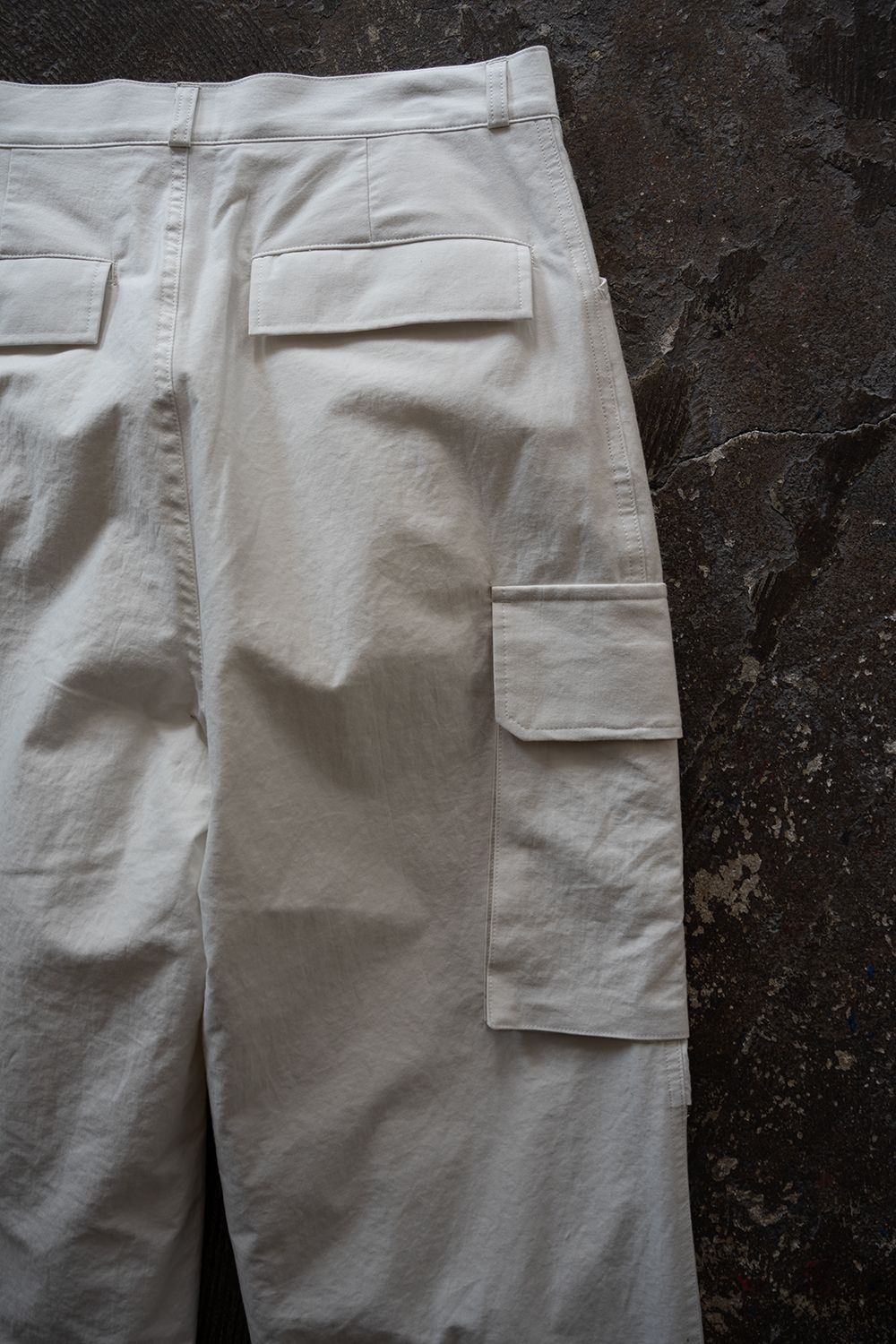【26SS】コットンモールスキンカーゴパンツ(IVORY)