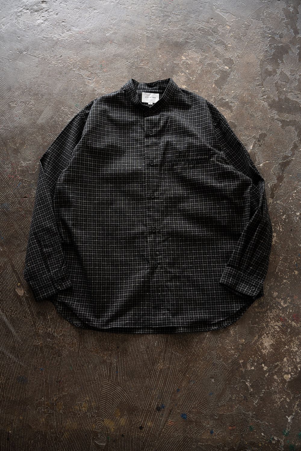 【26AW】コットン×シルクバンドカラーシャツ(BLACK CHECK)