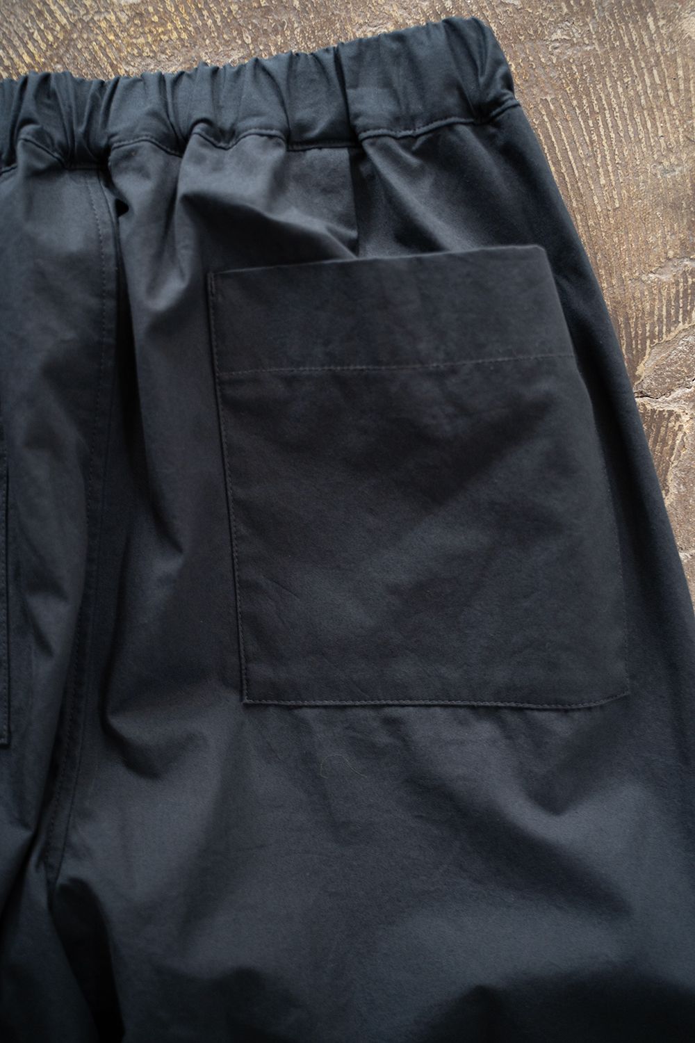 【ラスト1点】【24AW】ディープタックイージーパンツ(NAVY)