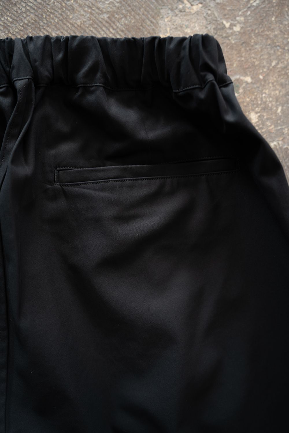 【26AW】コットンギャバジンイージーパンツ(INK BLACK)