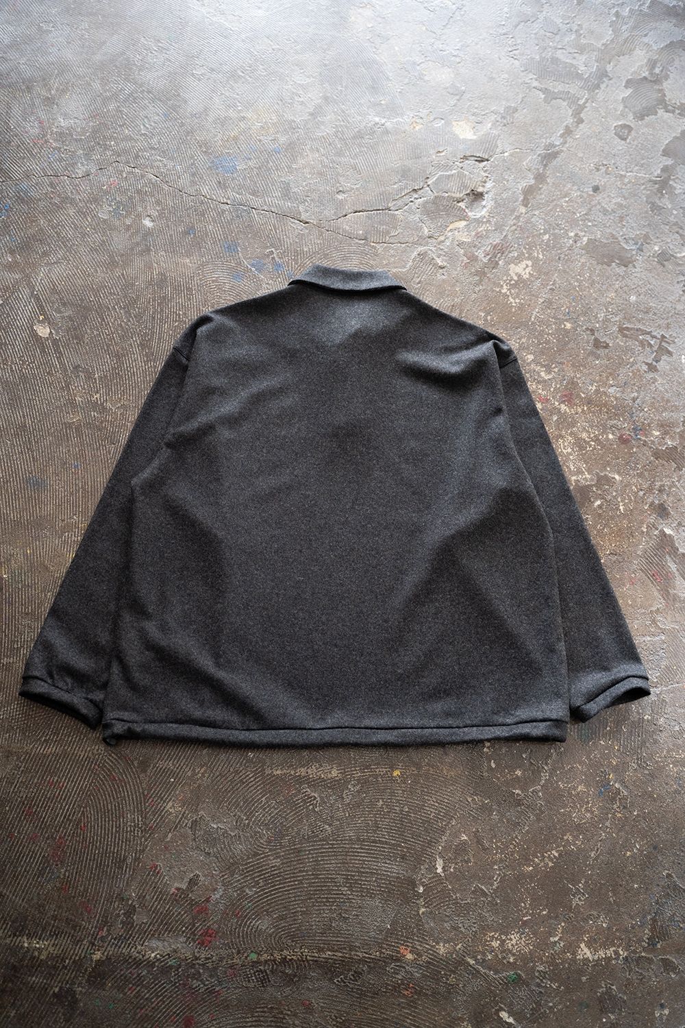 【25AW】ウール×シルクプルオーバー(CHARCOAL)