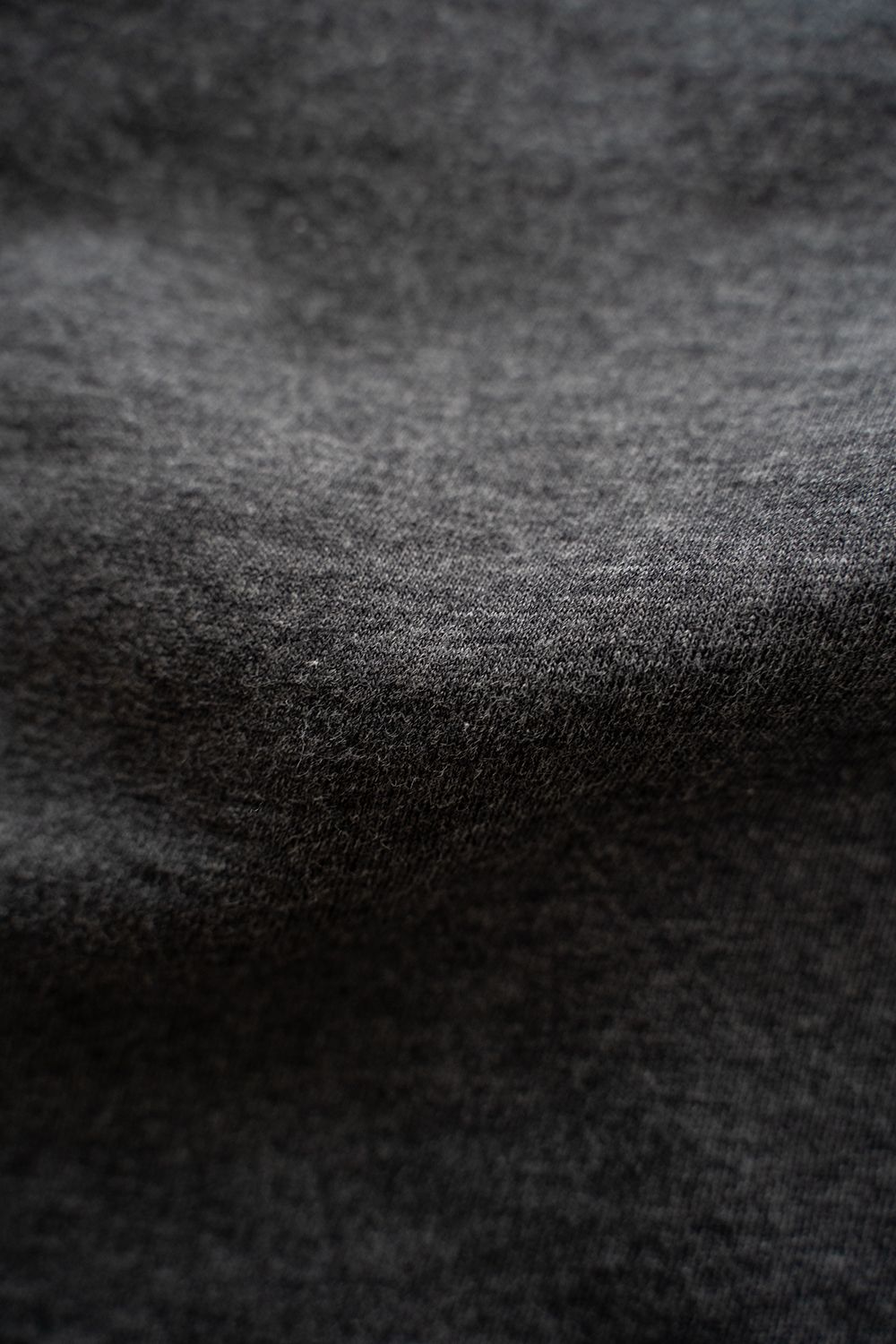 【ラスト1点】【25SS】グラフィックTシャツ(CHARCOAL)
