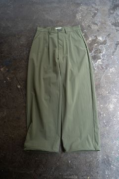 【25SS】1-Tack Nylon Trousers/1タックナイロントラウザーズ(KHAKI)
