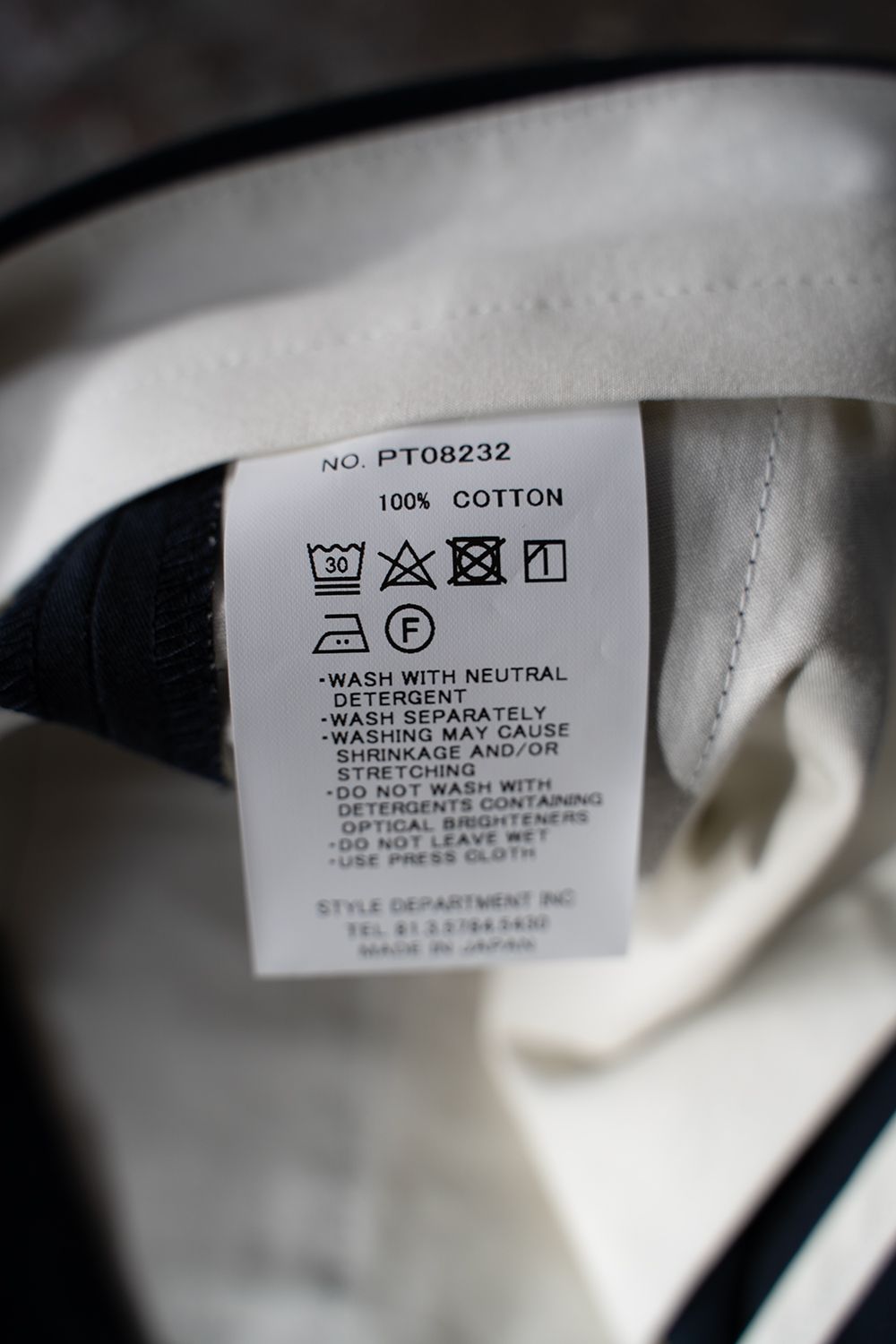 【ラスト1点】【23SS】コットンバーバリークロスセンタープレススラックス(BLACK NAVY)