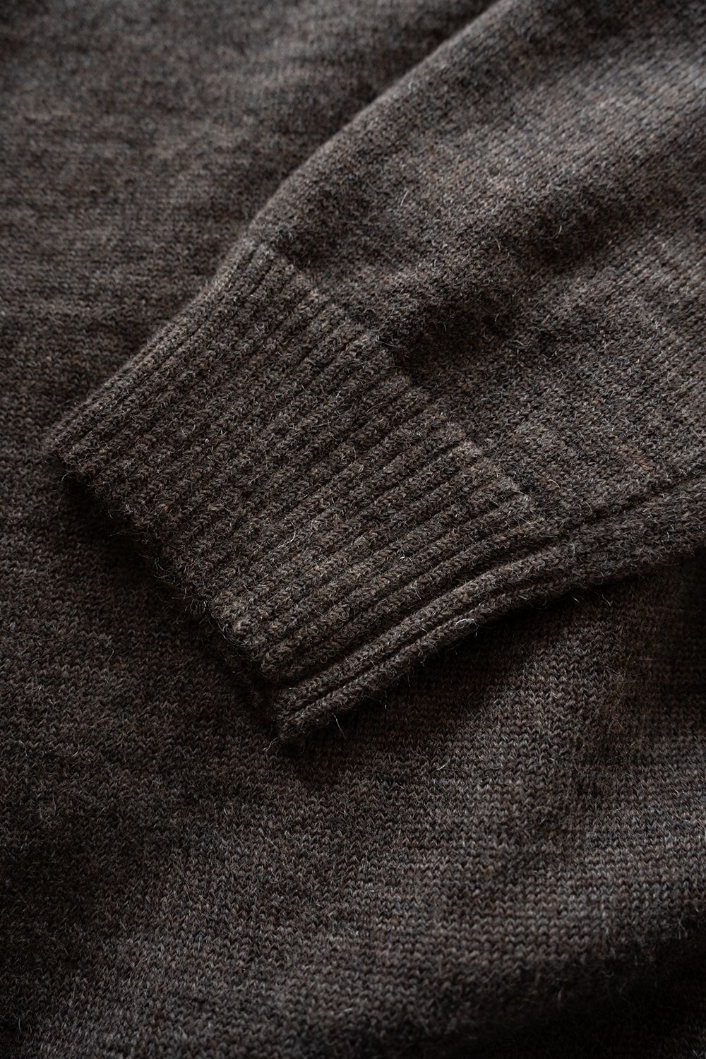 【26AW】モヘア混10Gニットポロ(ASH BROWN)