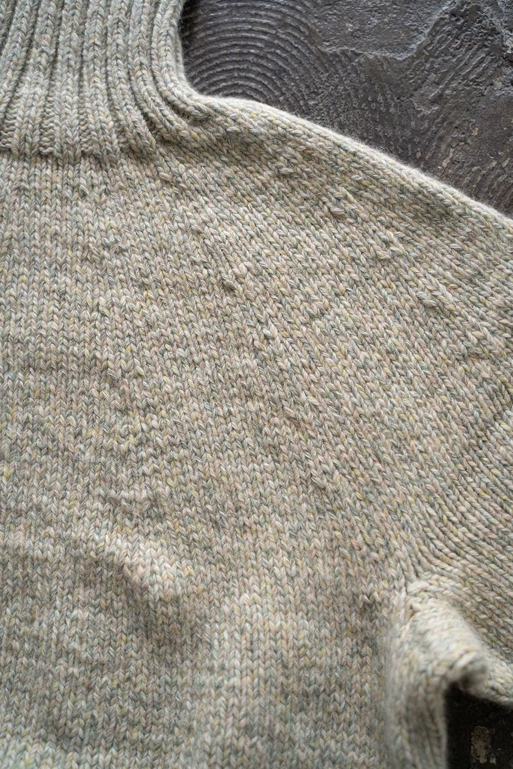 【ラスト1点】yak/lambs multi ply HAND KNITTING yoke top turtle neck sweater(MINT)