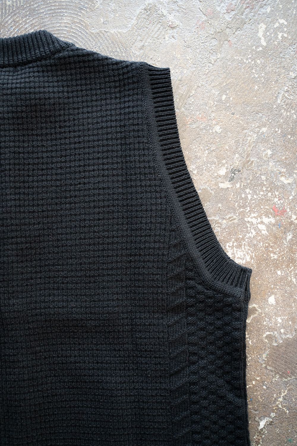 YASHIKI - 【ラスト1点】【22AW】Yukiiro Vest(BLACK) | Salty