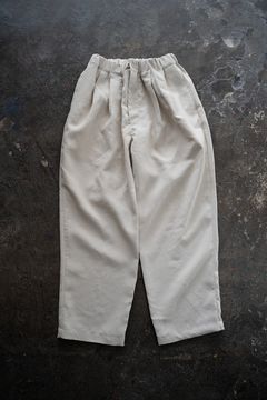 【ラスト1点】【25SS】ポリエステルオックス2タックイージースラックス(ECRU)