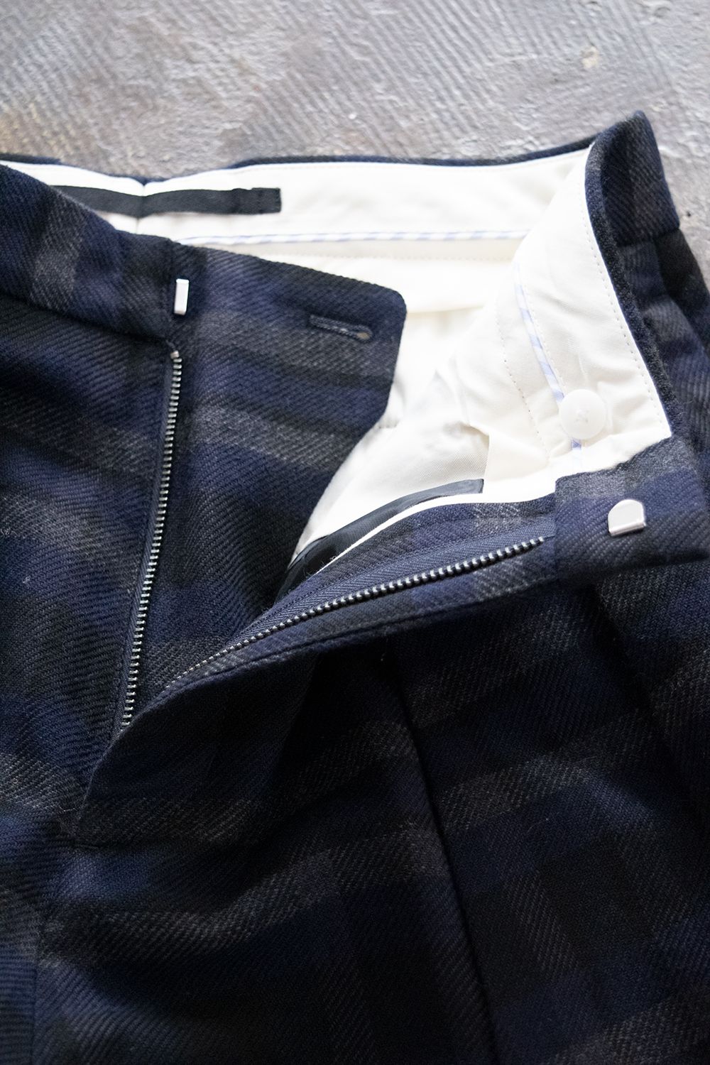 【ラスト1点】C/W Plaid Double Tuck Pants(NAVY)