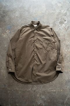【ラスト1点】スビンコットンタイプライターレギュラーカラーシャツ(DARK BROWN)
