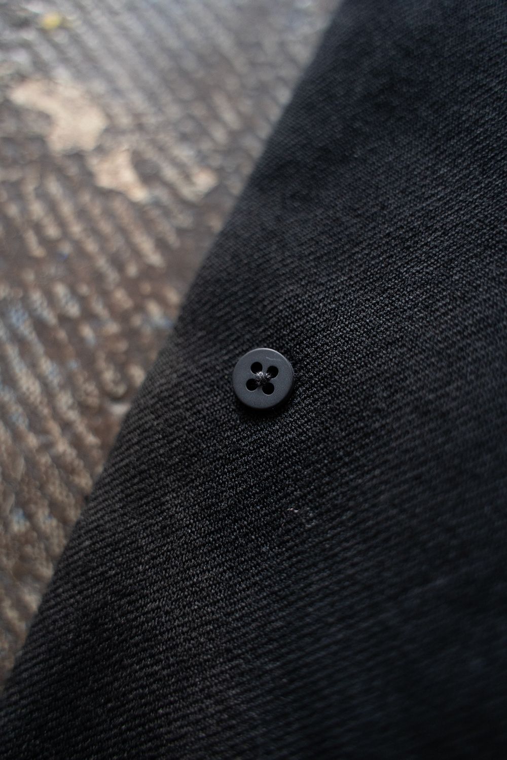 【ラスト1点】【24AW】シンサレートステンカラーハーフコート(BLACK)
