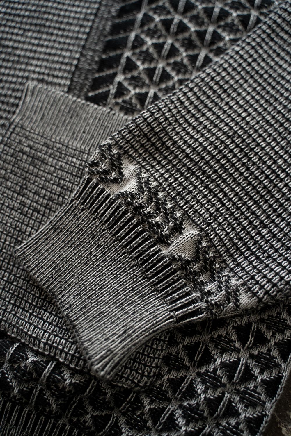 【ラスト1点】【25AW】Ginka Cardigan(MIX GRAY)