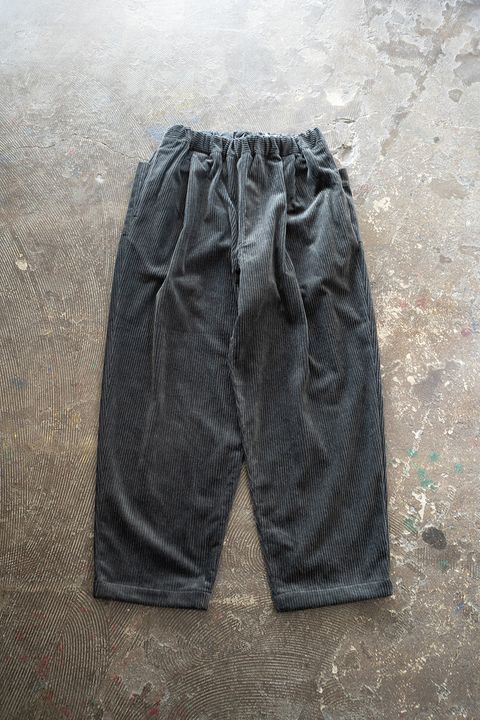 【25AW】綿×レーヨンコーデュロイイージーパンツ(BLUE CHARCOAL)