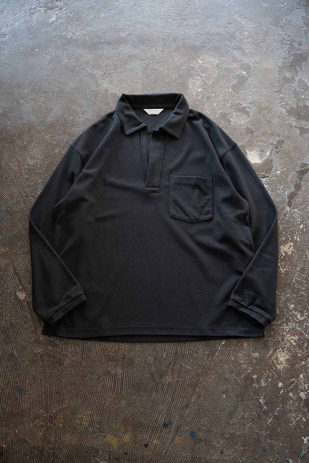 【26SS】コットン×ポリエステルスキッパーカットソー(CHARCOAL)