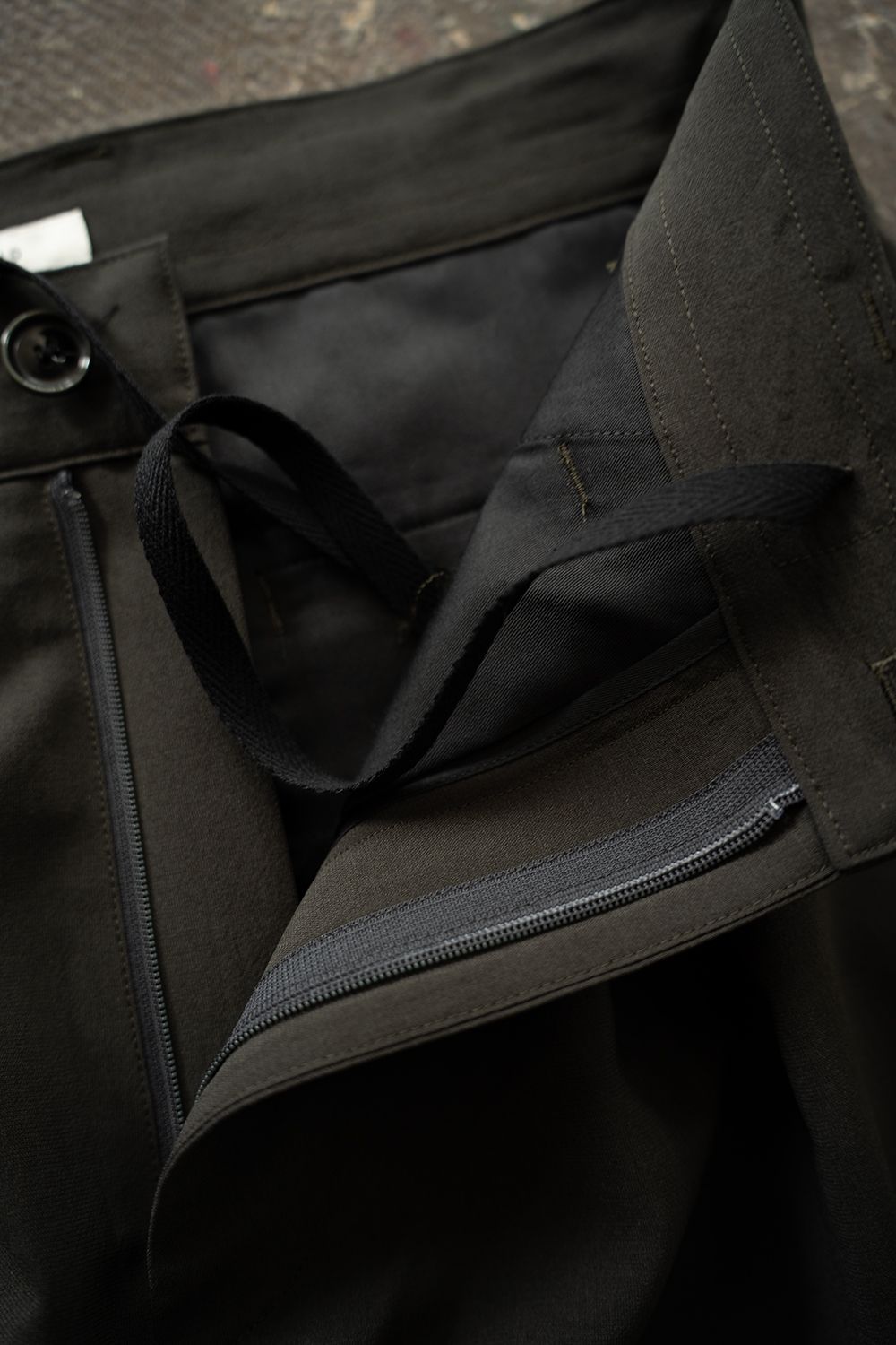 【26SS】2-Tack Wide Slacks/2タックワイドスラックス(DARK OLIVE)