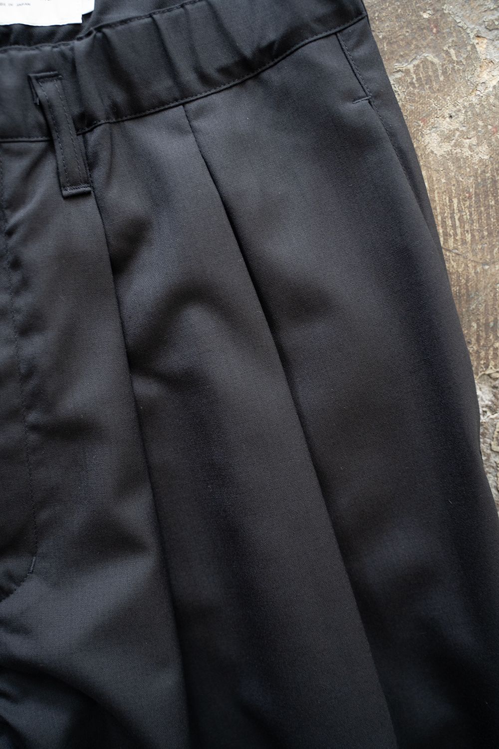 【ラスト1点】【24SS】ウォッシャブルウールイージースラックス(BLACK NAVY)