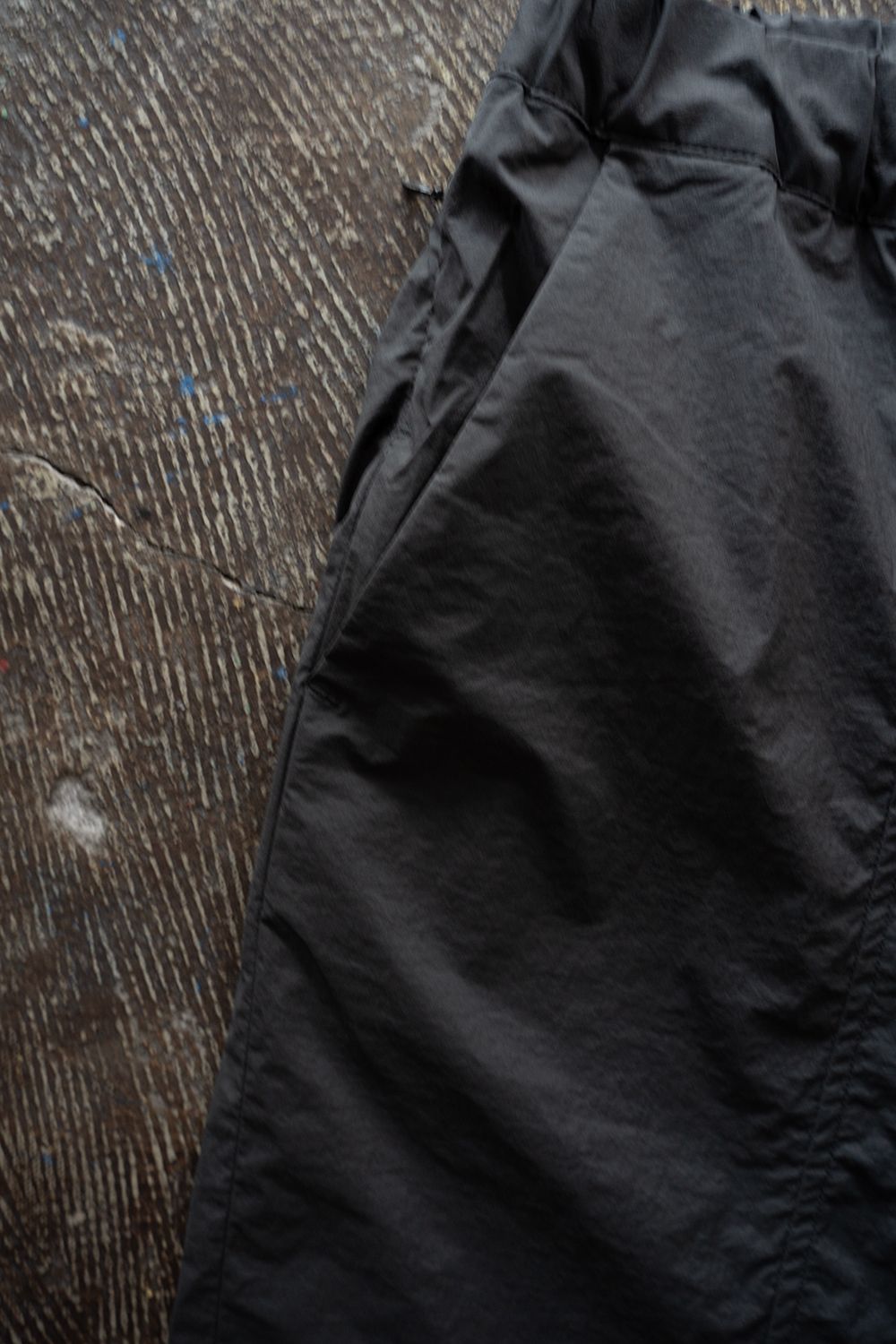 【26SS】ストレッチナイロンハーフパンツ(CHARCOAL)