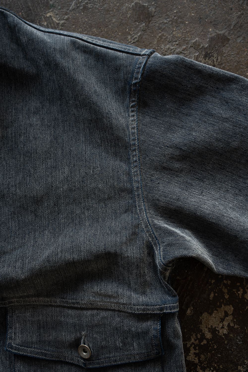 【26AW】Washed Flocked Denim Jacket(FADED GRAY)