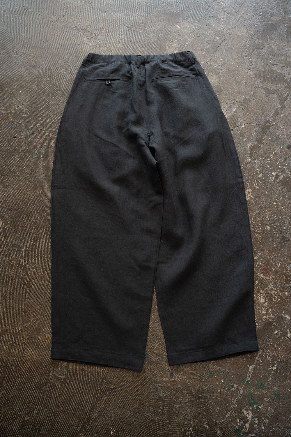 【26SS】リネン2タックワイドイージーパンツ(BLUE CHARCOAL)