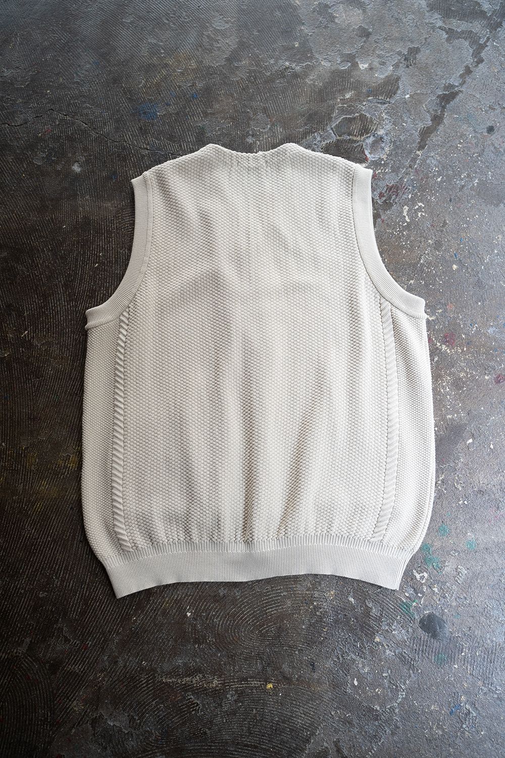 YASHIKI - 【ラスト1点】【22SS】Namioto Vest(PEARL GRAY) | Salty