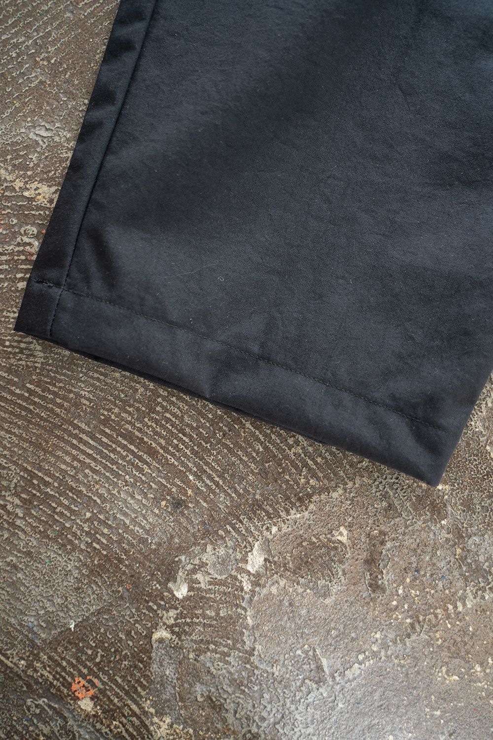 【ラスト1点】【25SS】ディープタックナイロンイージーパンツ(BLACK)