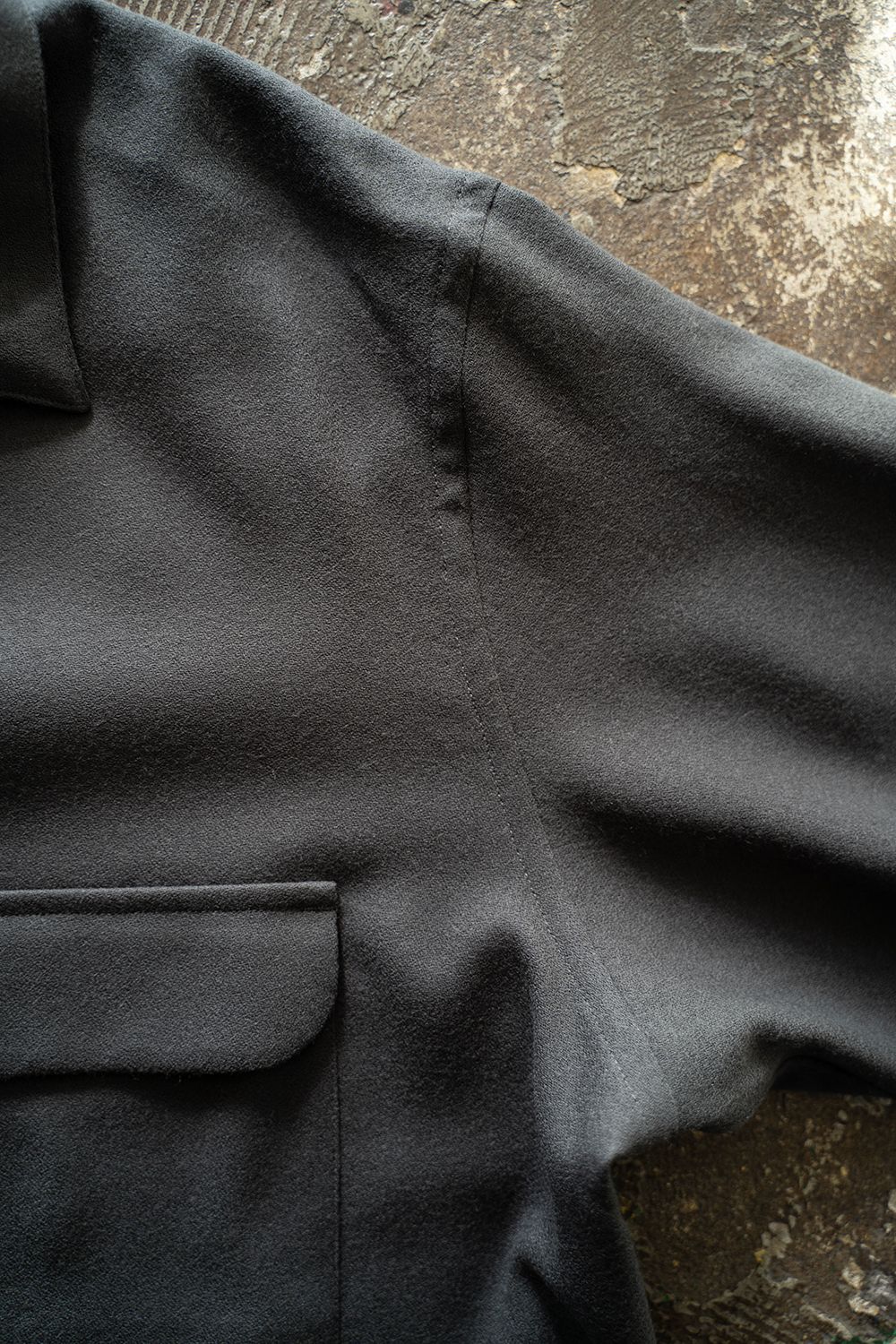 【ラスト1点】【25AW】ウールアムンゼンシャツ(CHARCOAL)