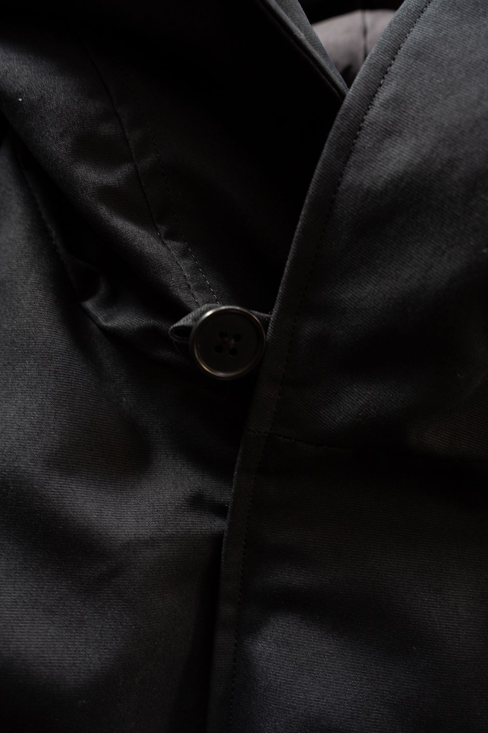 【26AW】シンサレートフーデッドブルゾン(BLACK)