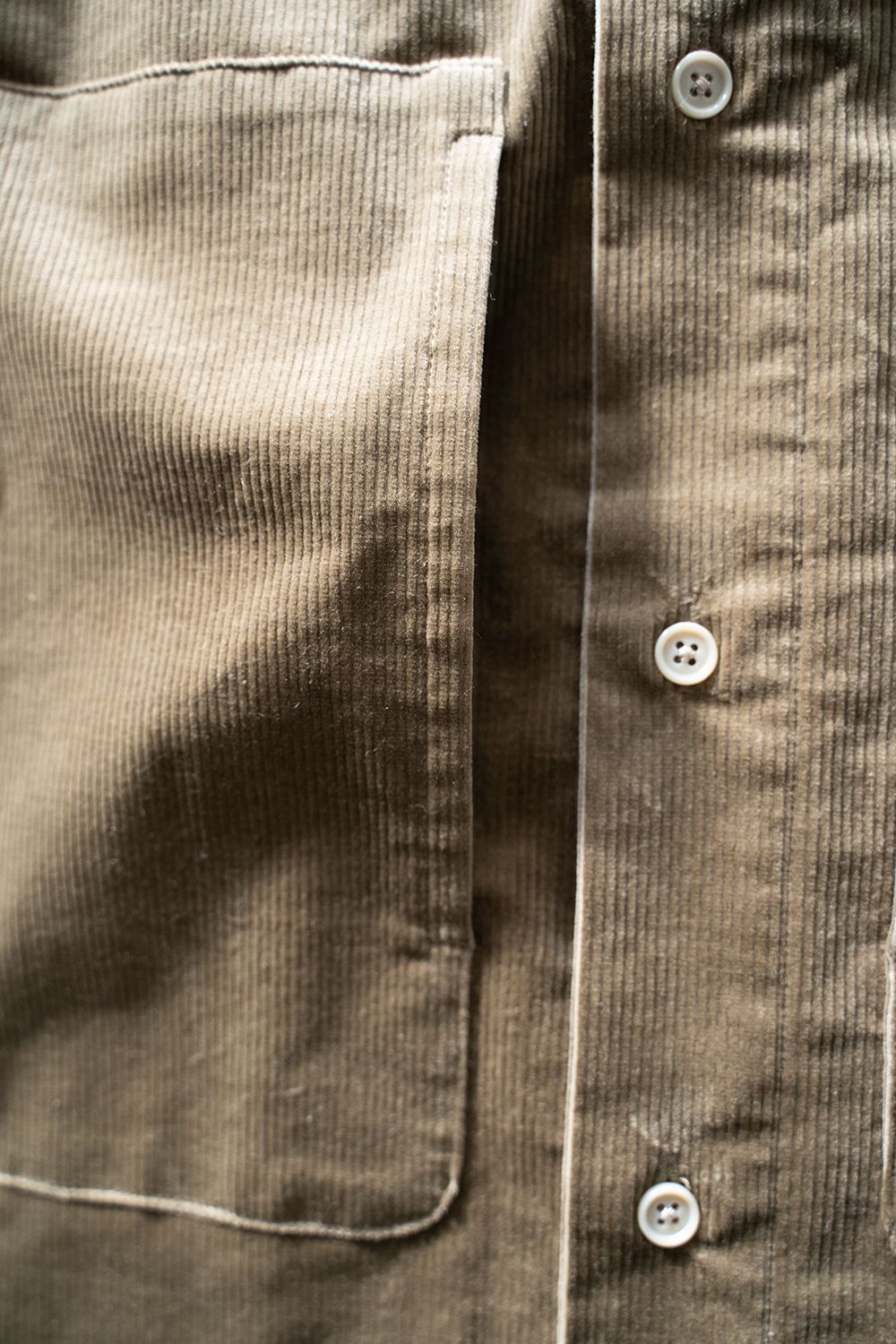 【ラスト1点】【22AW】バンドカラーコーデュロイシャツ(KHAKI BEIGE)