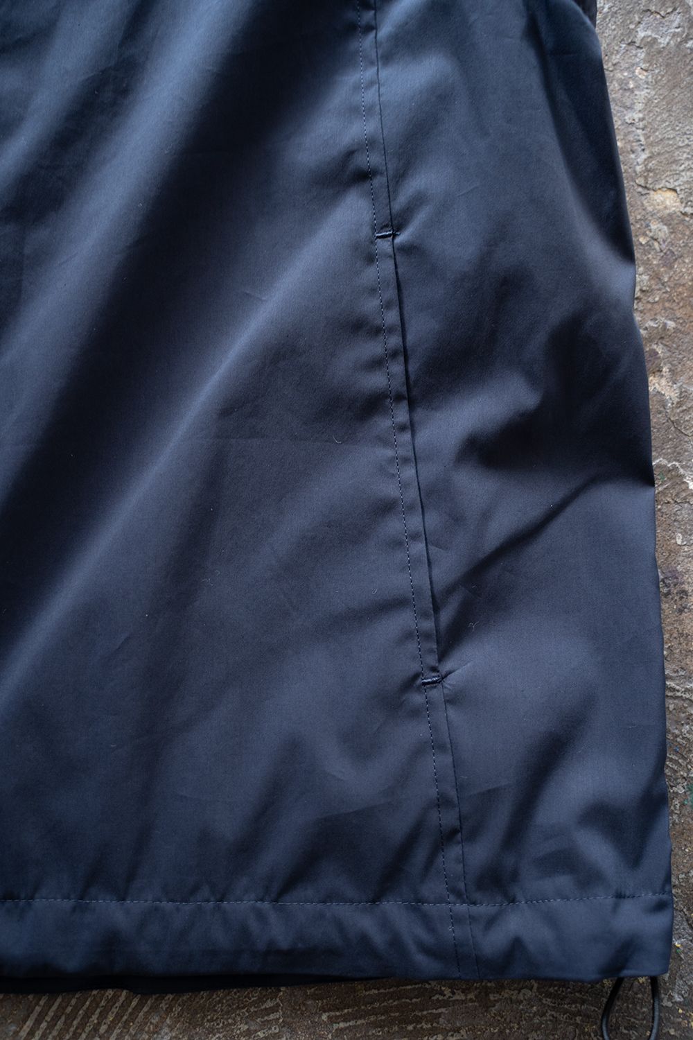 【ラスト1点】【24SS】綿×ポリエステルスタンドカラーベスト(NAVY)
