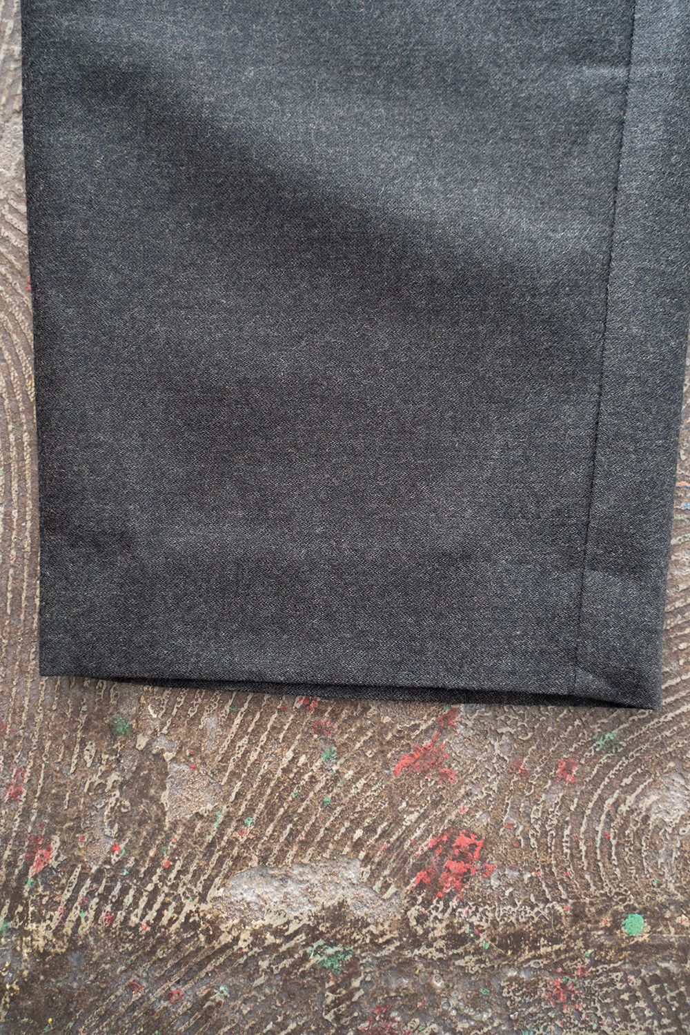 【ラスト1点】【22AW】ウールタッサー2タックイージーパンツ(CHARCOAL)