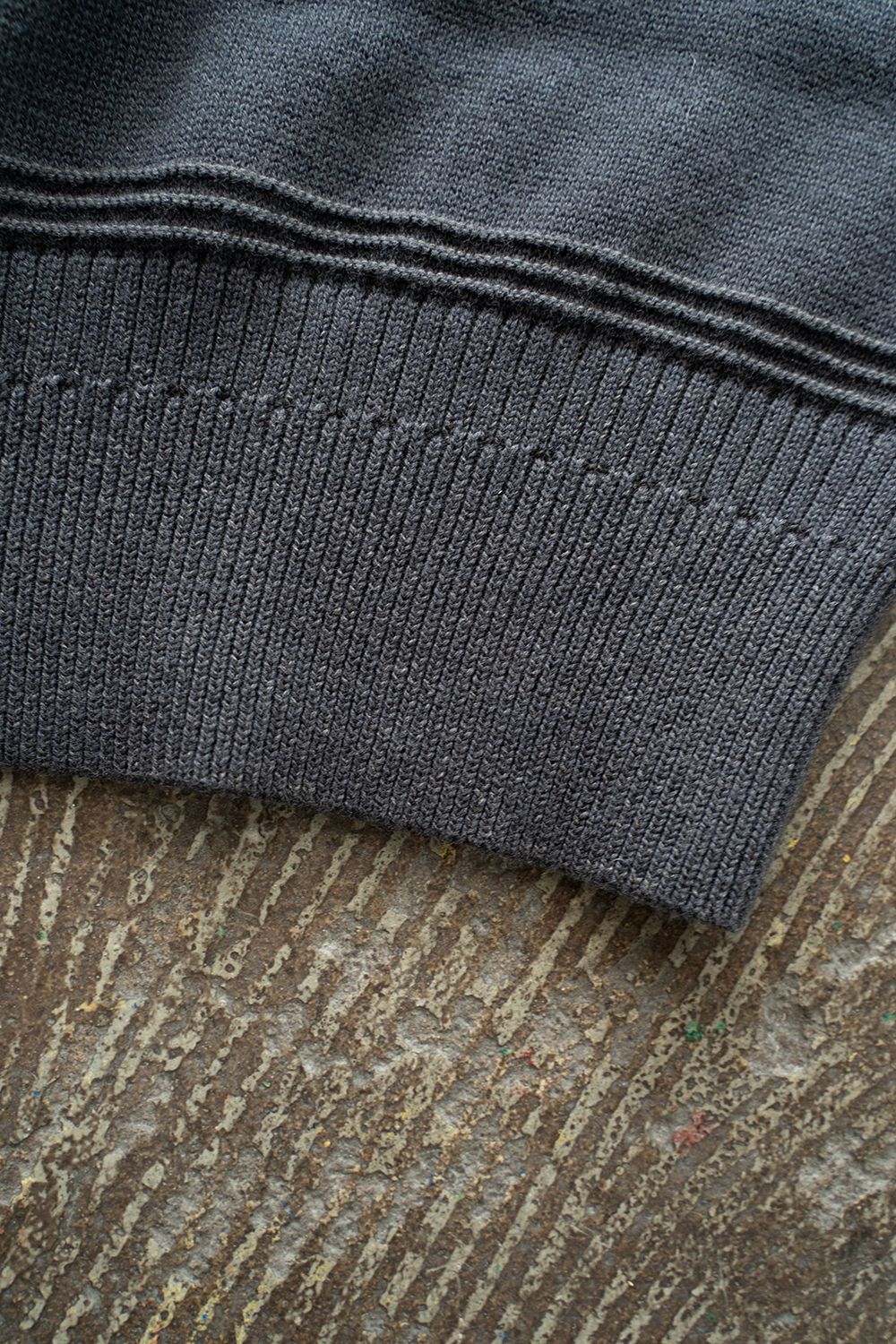 【ラスト1点】【24SS】Ogawa Henley Knit(CHARCOAL)