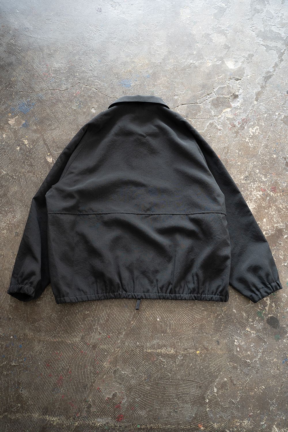 【ラスト1点】【25SS】ポリエステルオックスジップブルゾン(INK BLACK)