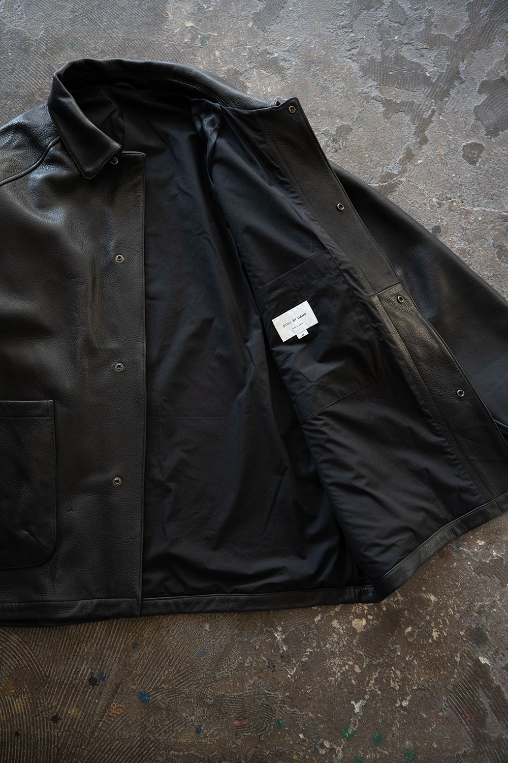 【26AW】カウレザーハーフコート(BLACK)