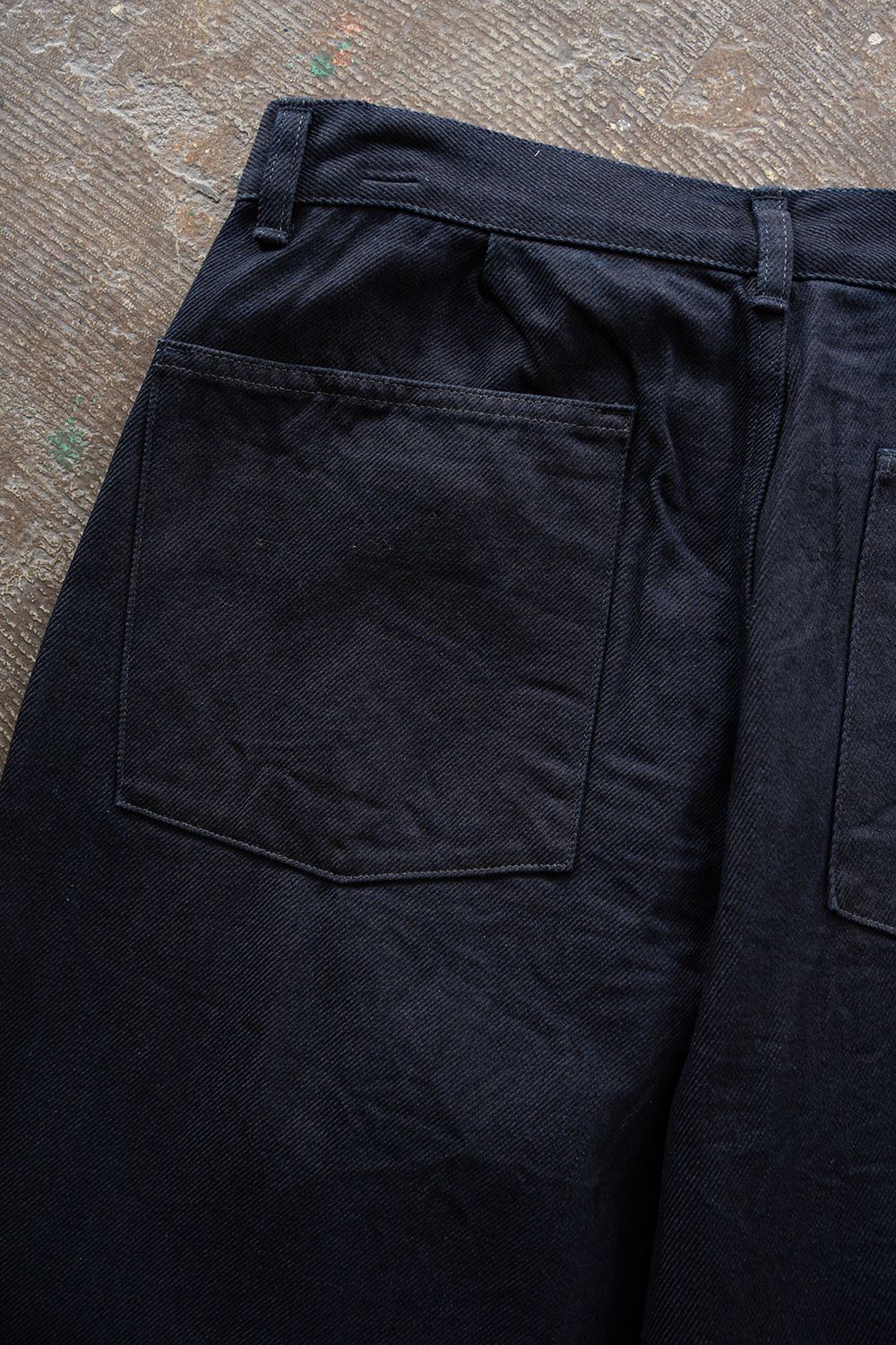 【26AW】12ozデニムディープタックパンツ(DARK NAVY)