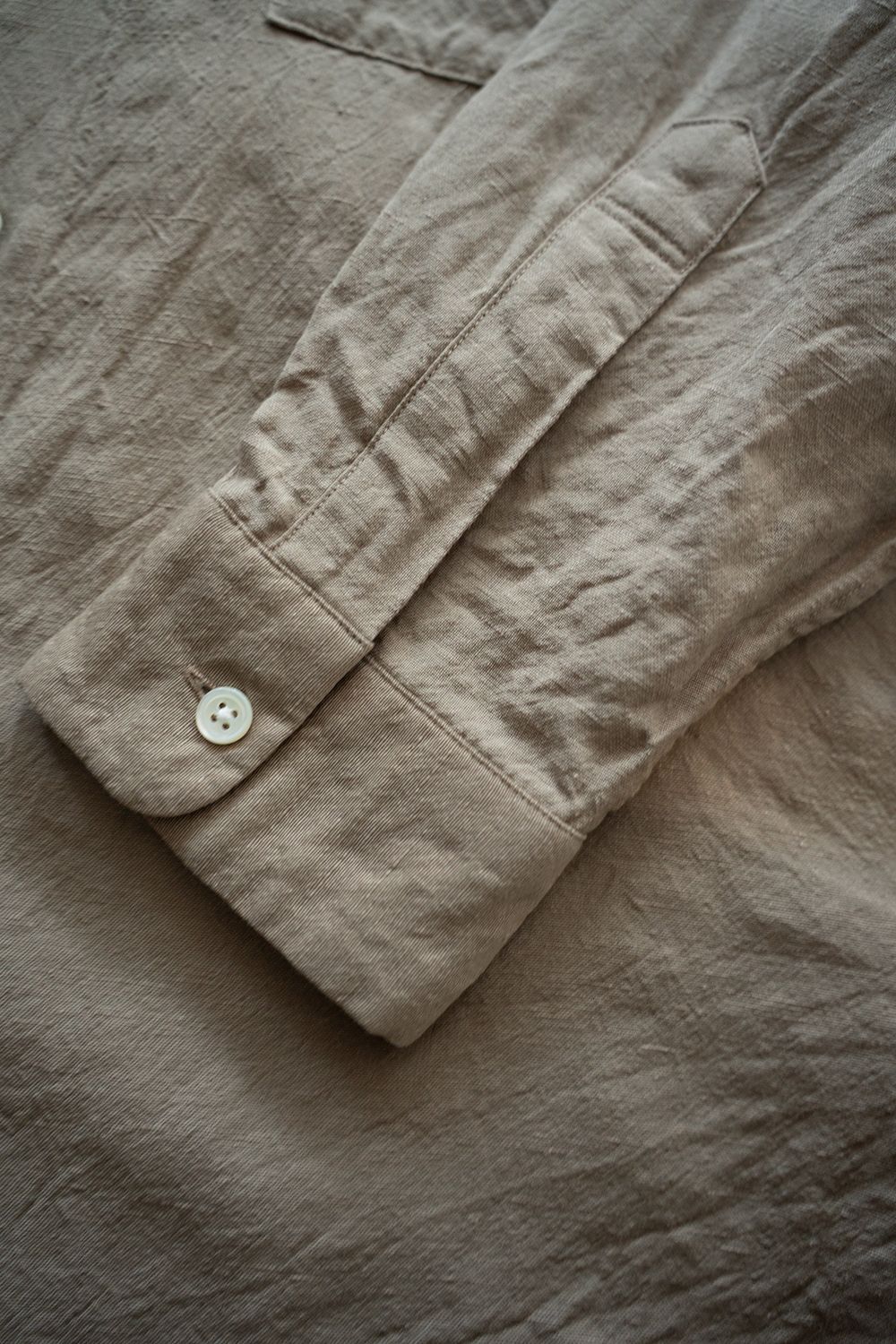 【25AW】ウール×リネンオーバーサイズシャツ(SAND BEIGE)