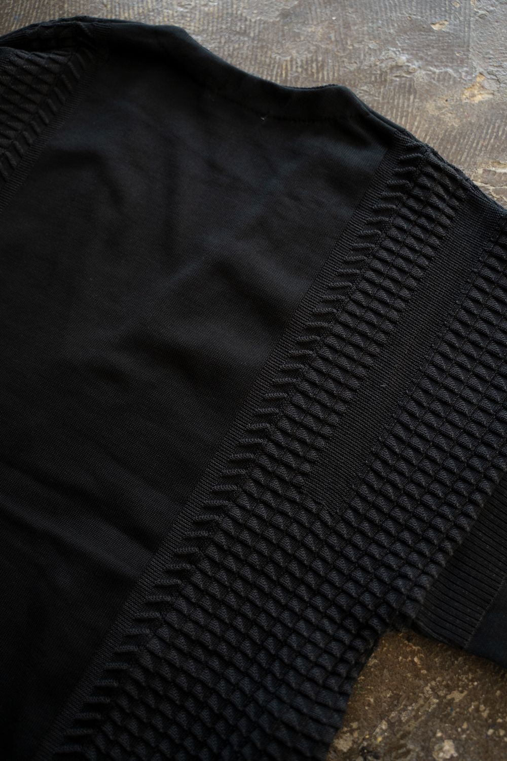 【25AW】Hakuhyo Zip Cardigan(BLACK)